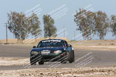 media/May-01-2022-CalClub SCCA (Sun) [[03a481c204]]/Group 5/Qualifying (I5)/